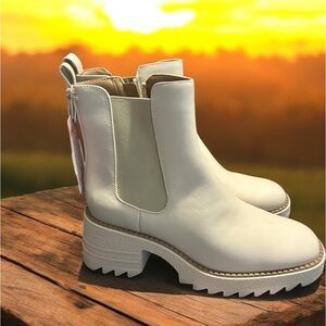 Sam & Libby Boots LENNON - Size 11 - Women’s